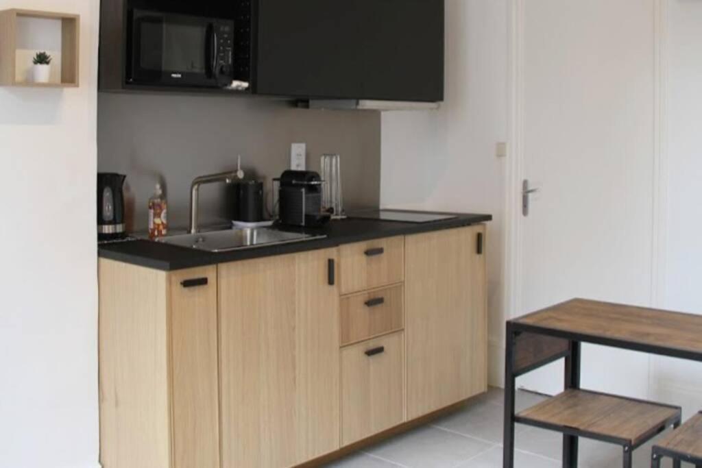 דירות וילאורבן L'Escapade De Lyon, Charpennes, Jacuzzi Et Emplacement Ideal מראה חיצוני תמונה