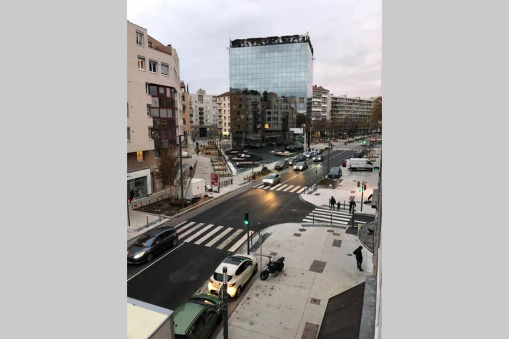 דירות וילאורבן L'Escapade De Lyon, Charpennes, Jacuzzi Et Emplacement Ideal מראה חיצוני תמונה